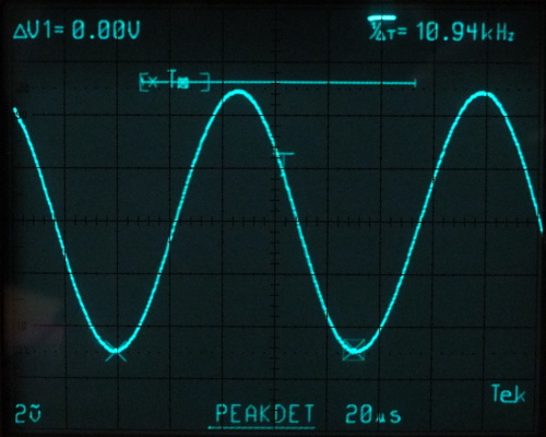 Save Waveform to memory 1, step 1