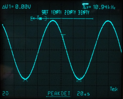 Save Waveform to memory 1, step 2