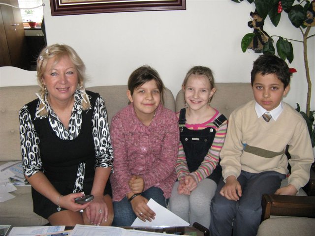 img00002.jpg