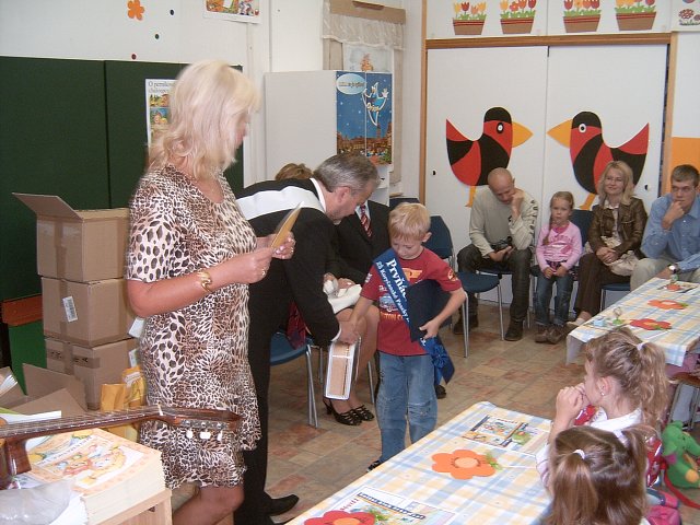 img00008.jpg