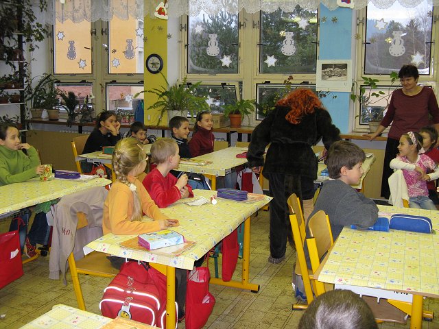 img00004.jpg