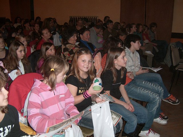 img00003.jpg