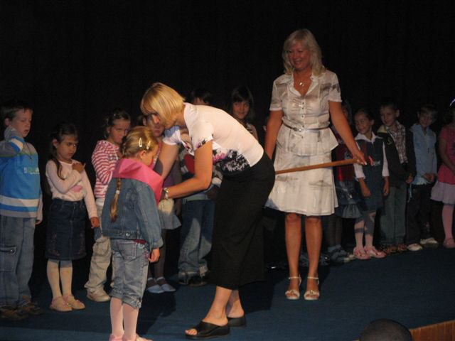 img00004.jpg