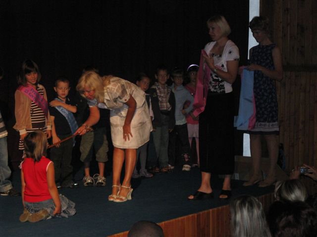 img00008.jpg