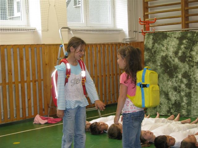 img00003.jpg