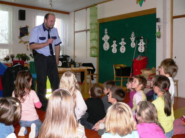 img00002.jpg