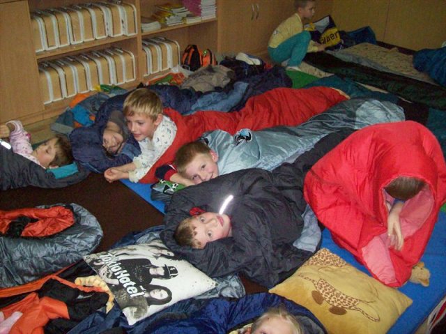 img00004.jpg